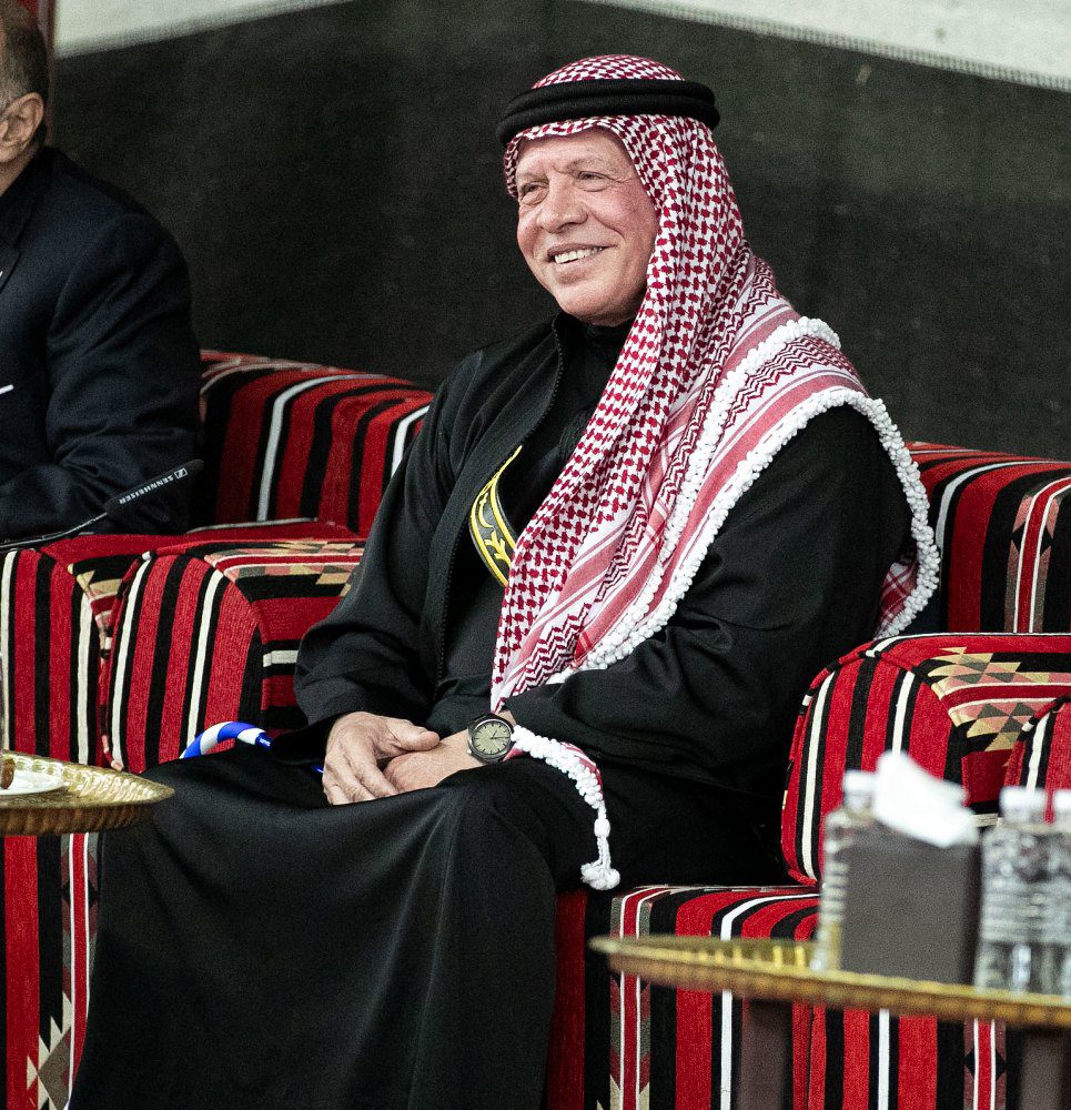 محافظه مأدبا اليوم في استقبال جلاله الملك عبدالله الثاني