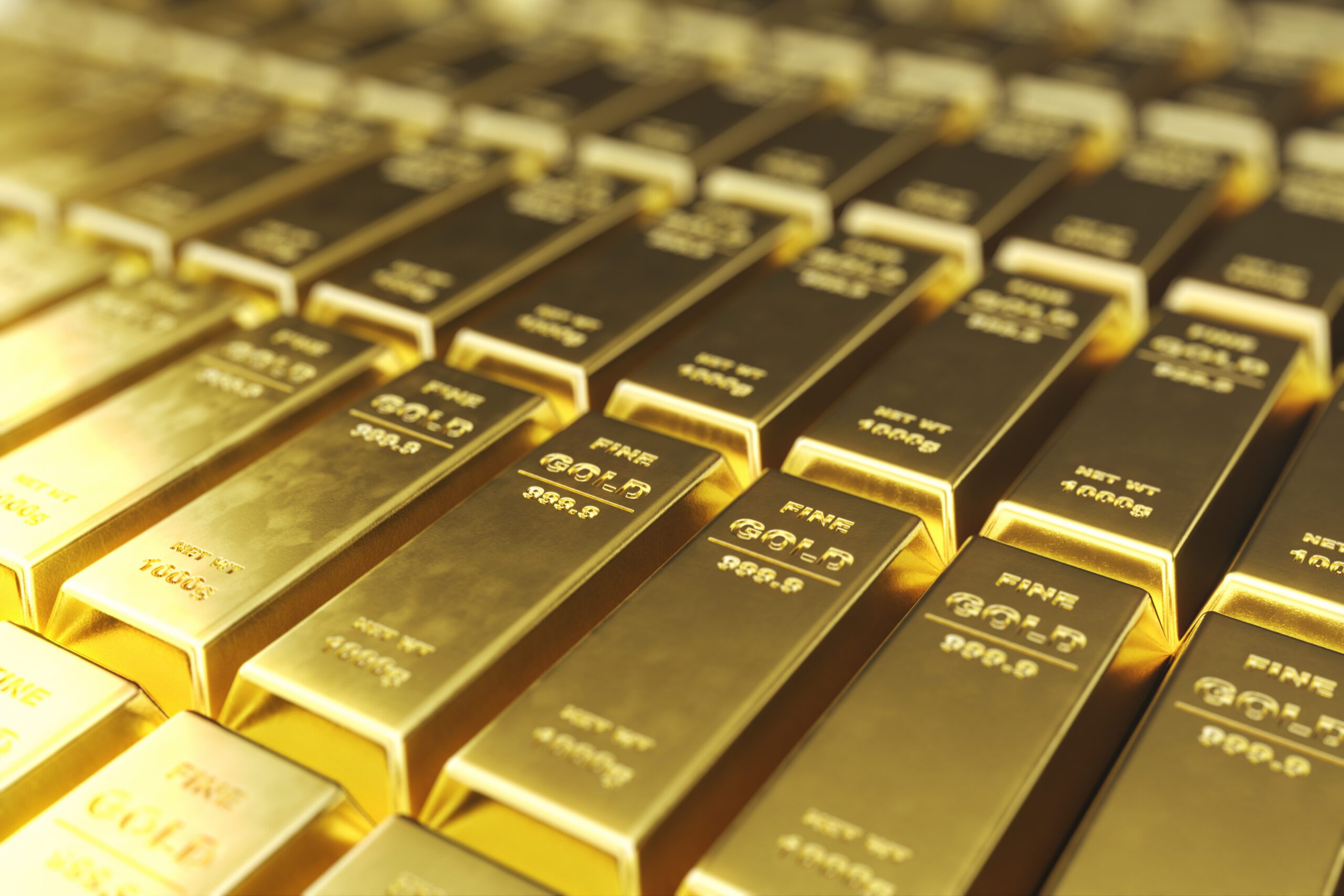 سعر الذهب يصل إلى مستوى قياسي جديد ويستعد لتحقيق مكاسب أسبوعية للأسبوع الرابع على التوالي
