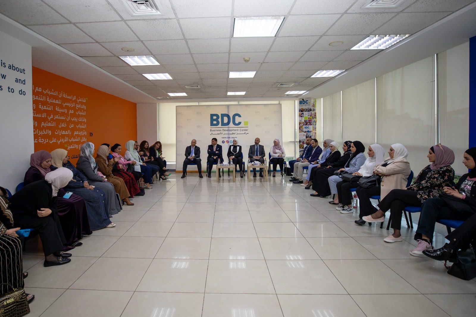 اتفاقية تعاون بين مركز تطوير الأعمال - BDC ووزارة التنمية الاجتماعية لتمكين الشباب في المناطق الأقل حظاً