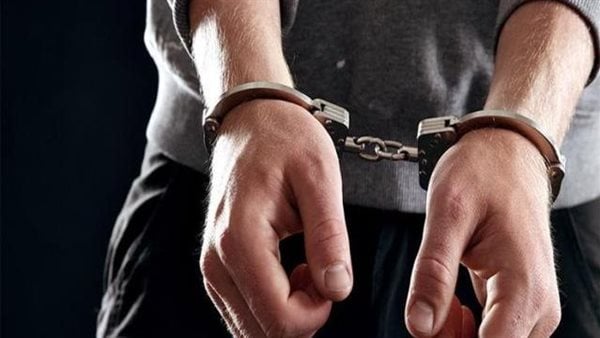 صورة حول : فيديو ..إقناع شاب بعدم إنهاء حياته طعنا في إربد فيديو ..إقناع شاب بعدم إنهاء حياته طعنا في إربد