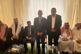مندوبا عن الملك وولي العهد.. العيسوي يعزي قبيلة بني حميدة