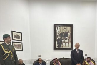مندوبا عن الملك وولي العهد.. العيسوي يعزي عشيرة الفلاحات