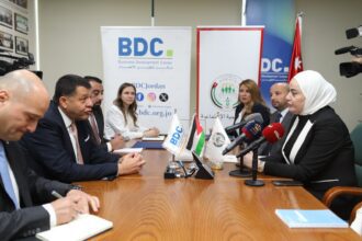 اتفاقية تعاون بين مركز تطوير الأعمال - BDC ووزارة التنمية الاجتماعية لتمكين الشباب في المناطق الأقل حظاً