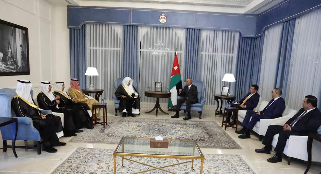 استقبال رئيس الوزراء الدكتور بشر الخصاونة لرئيس مجلس الشورى السّعودي الدكتور عبدالله آل الشَّيخ