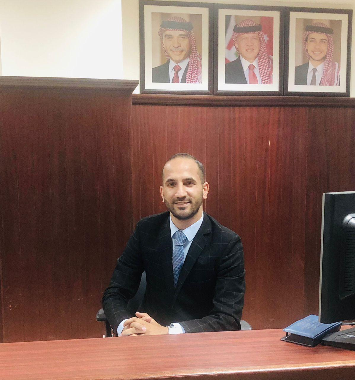 جريمة الابتزاز الإلكتروني بين النظرية والتطبيق كتاب جديد للنقيب الفواعير