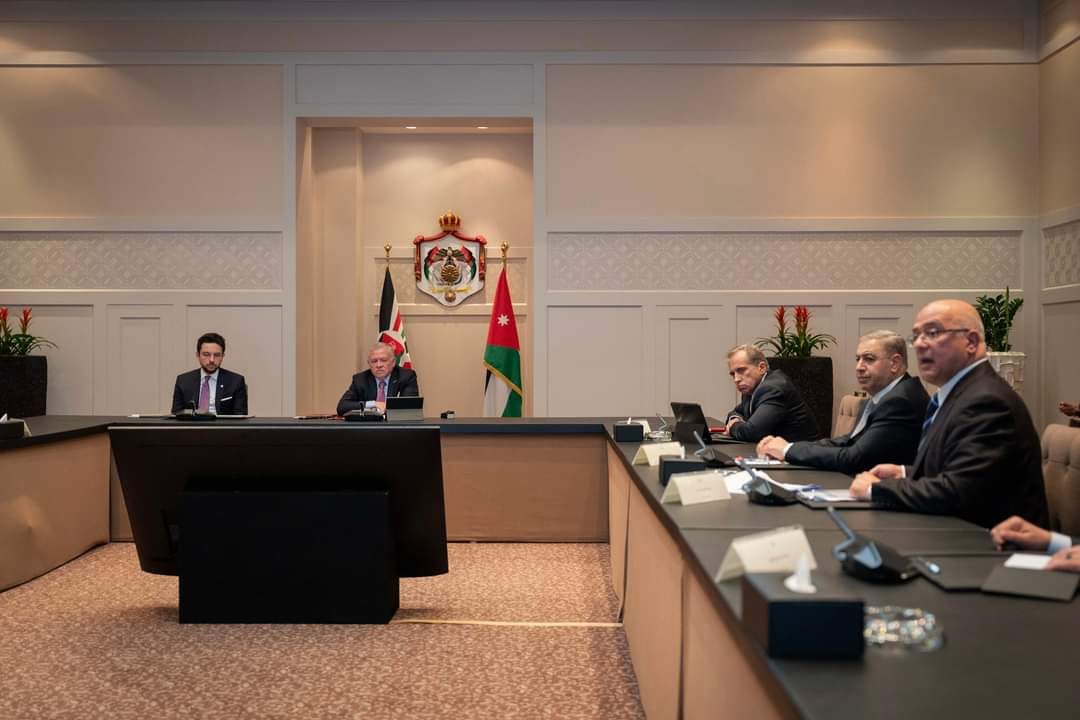 صورة حول : جلالة الملك يوجه الحكومة إلى تسهيل مشاريع شركة البوتاس العربية في قطاعي المياه والطاقة بما في ذلك مبادرات الطاقة الشمسية لتعزيز تنافسيتها في الأسواق العالمية جلالة الملك يوجه الحكومة إلى تسهيل مشاريع شركة البوتاس العربية في قطاعي المياه والطاقة بما في ذلك مبادرات الطاقة الشمسية لتعزيز تنافسيتها في الأسواق العالمية