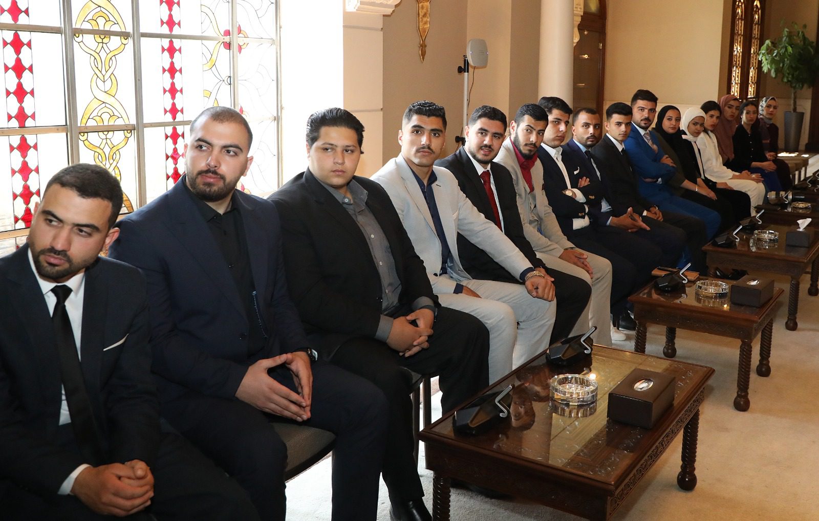 العيسوي يلتقي شباب من برنامج الزمالة البرلماني وهيئة شباب كلنا الأردن