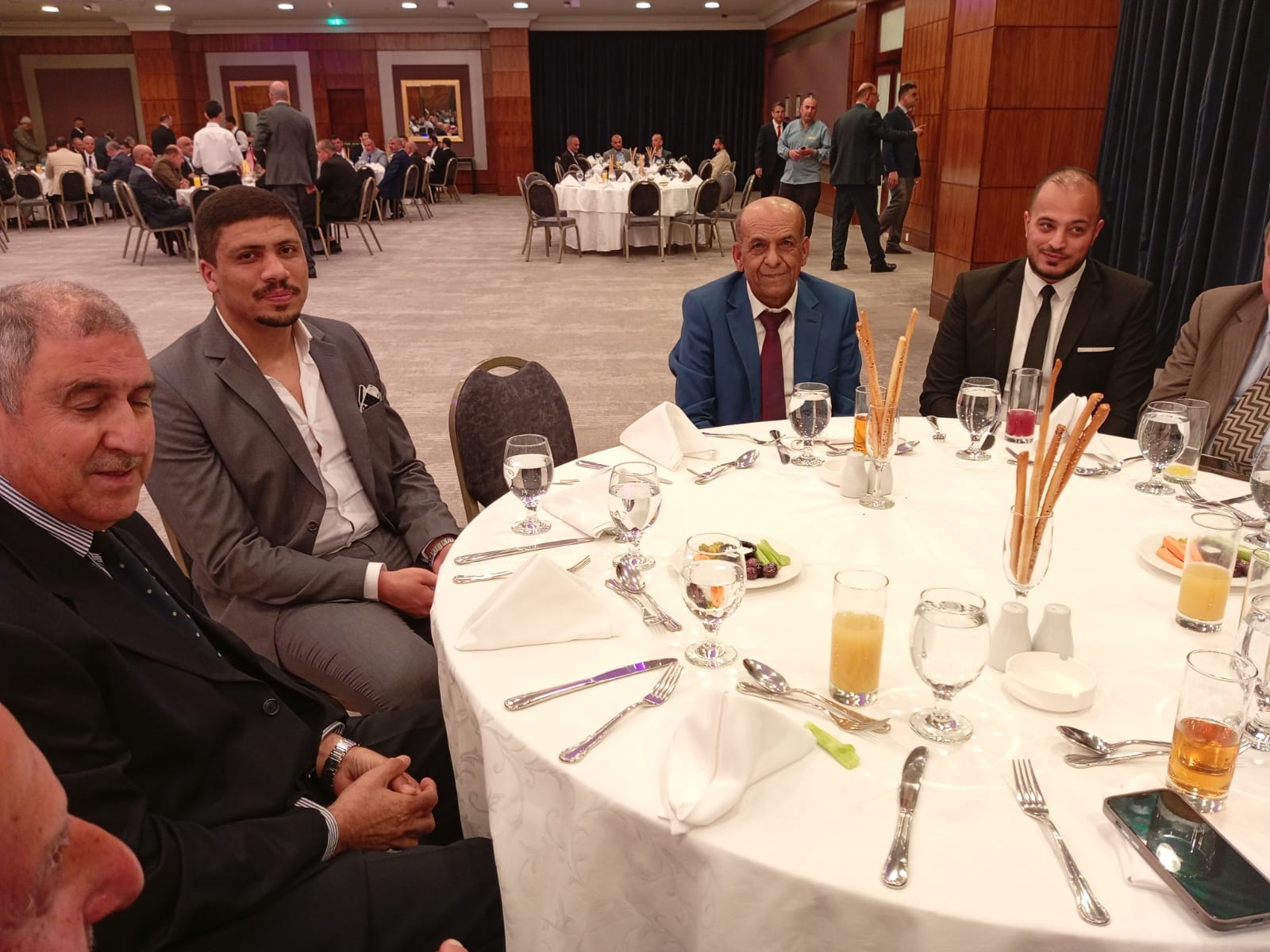 أفراح ال الخطيب والنعيرات