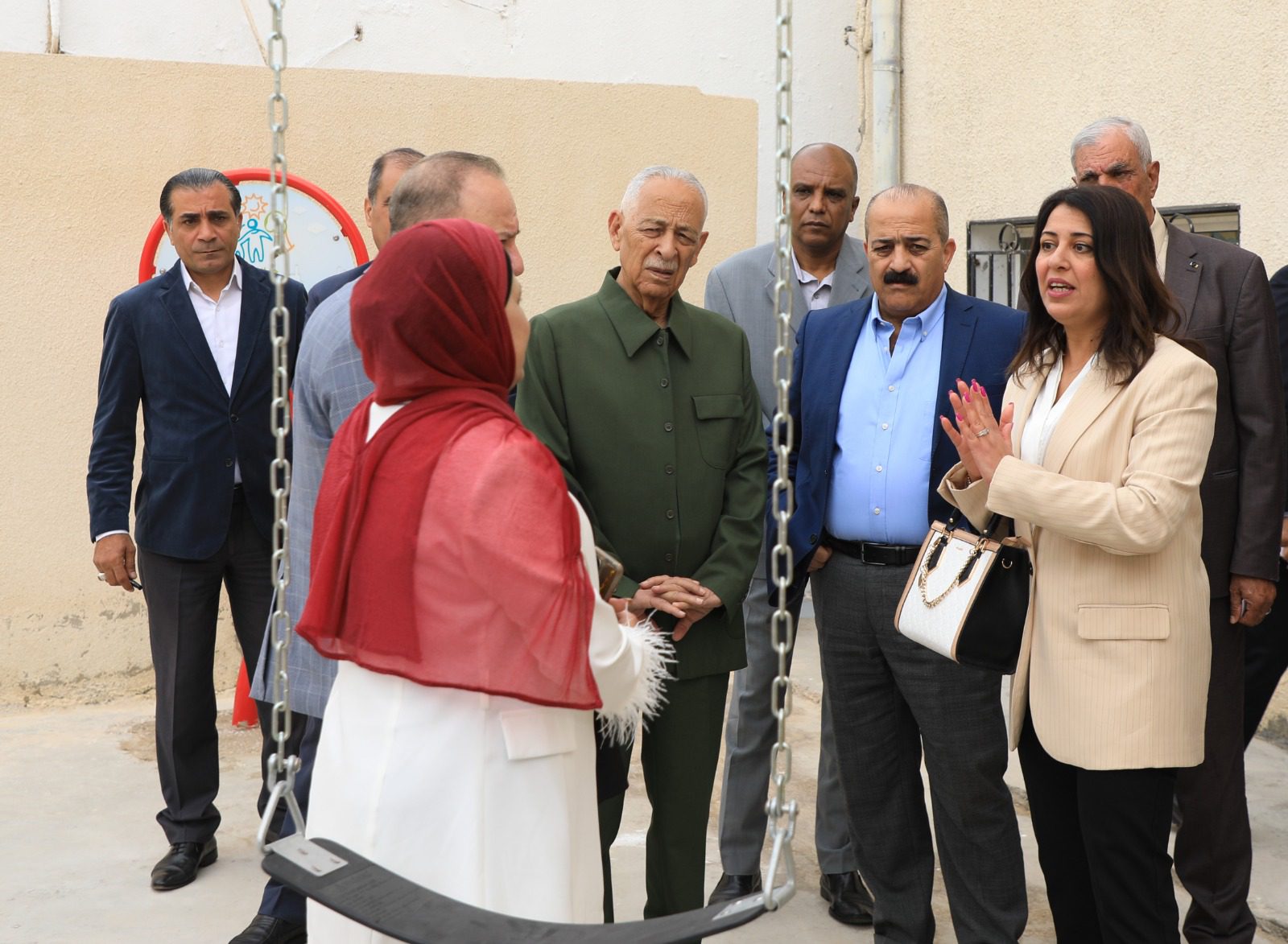 رئيس الديوان الملكي يفتتح مشاريع مبادرات ملكية في محافظة إربد