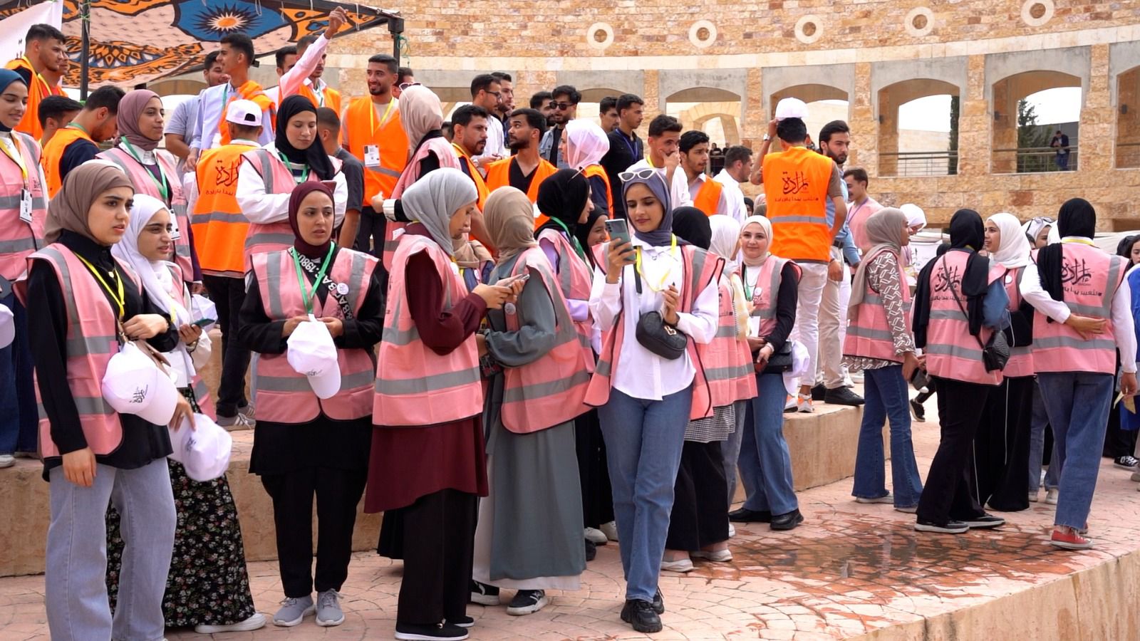 مبادرة ارادة تنظم "يوم طبي مجاني" في جامعة العلوم والتكنولوجيا…. فيديو وصور