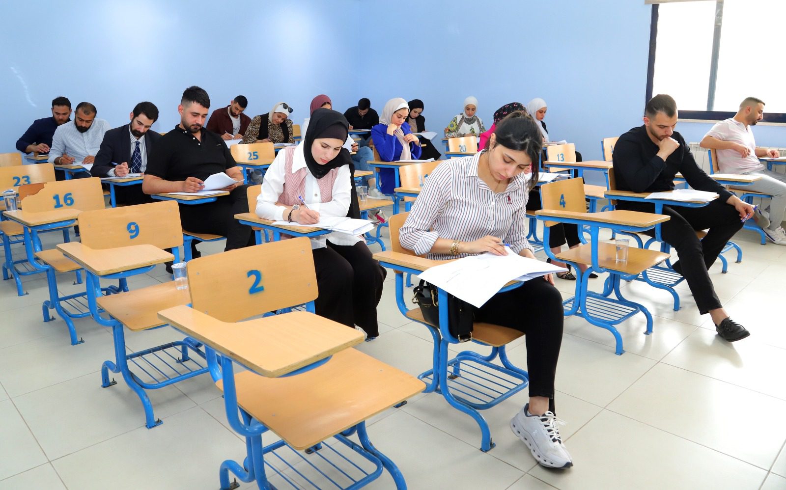 بمشاركة ما يزيد على 1700 محام متدرب جامعة البترا تستضيف الامتحان التحريري للمحامين المتدربين
