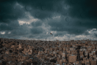 زياده تعمق المُنخفض ودخول المملكة بِحالة عدم استقرار جوي