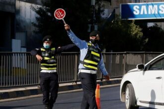 إصابتان نتيجة حادث على أوتوستراد الزرقاء