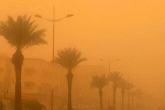 سُلطة مَنطقة العقبة تُحذر سكانها مِن مَوجة غباريّة