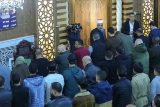 خطبة عيد الفطر : قلوبنا مع أهلنا في غزة