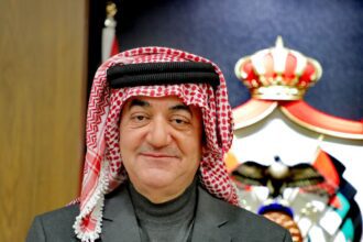 العين الهندي يكتب : عندما يطلقون "الذباب" للنيل من أشراف الأردن والعرب