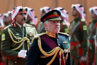 تعطيل الجهات الرسمية بمناسبة اليوبيل الفضي لتولي جلالة الملك سلطاته الدستورية