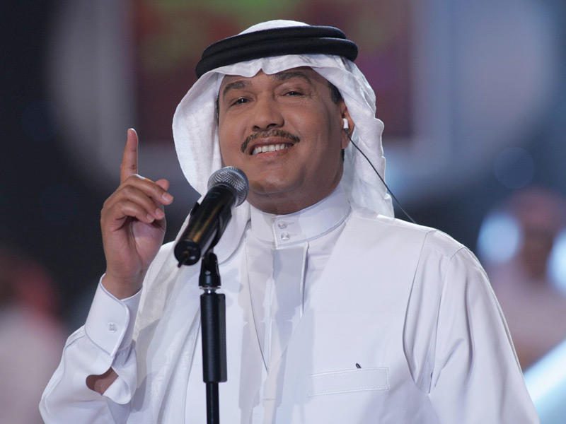 محمد عبده يُطمئن محبيه بعد إعلان إصابته بالسرطان