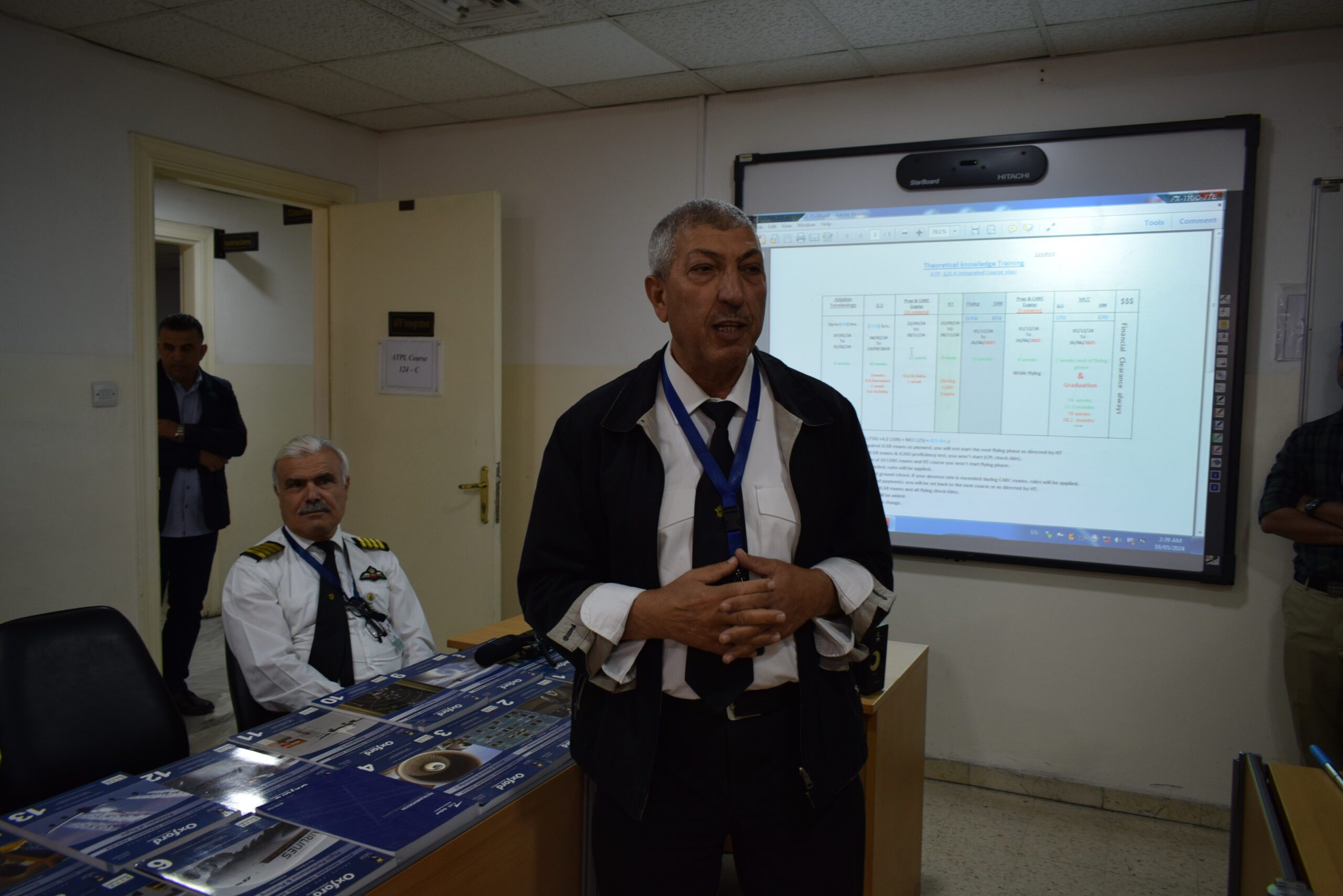 صورة حول : فعالية أكاديمية الطيران الملكيّة الأردنيّة: جسرٌ للتعاون الدبلوماسيّ ومَحطة للإطلاع على أحدث التقنيات الطيرانيّة فعالية أكاديمية الطيران الملكيّة الأردنيّة: جسرٌ للتعاون الدبلوماسيّ ومَحطة للإطلاع على أحدث التقنيات الطيرانيّة