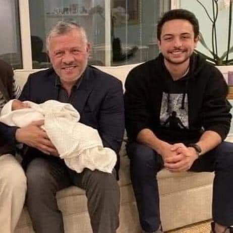 توضيح بخصوص هذه الصورة