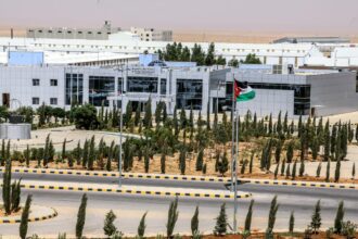 المدن الصناعية: جهود متواصلة للحد من نسب البطالة وتوفير فرص العمل