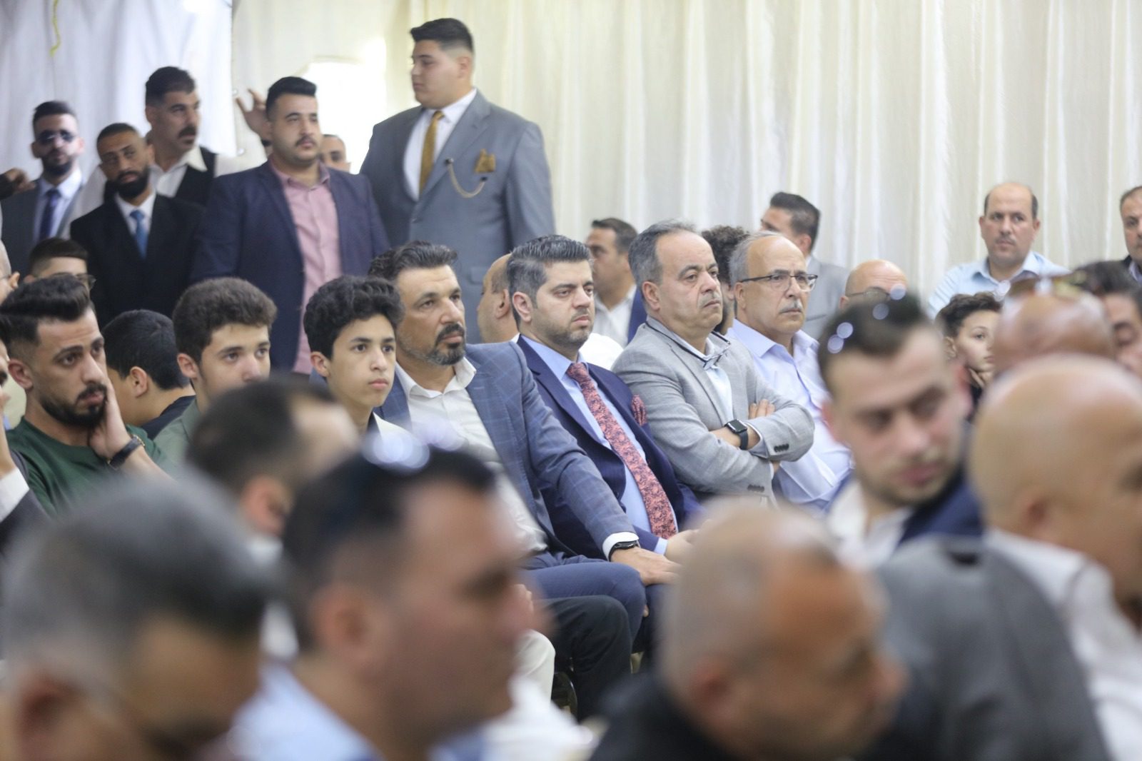 تقدمت جاهة من كبرى مشايخ ال عودة الى مضارب ال فليفل