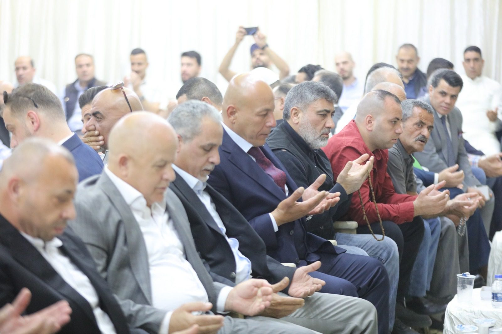 تقدمت جاهة من كبرى مشايخ ال عودة الى مضارب ال فليفل