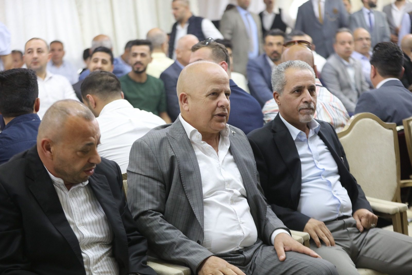 تقدمت جاهة من كبرى مشايخ ال عودة الى مضارب ال فليفل