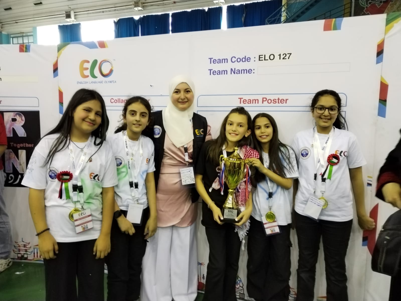 طالبات مدارس النظم الحديثة كعادتهم يحلقون في سماء التميز والفوز في المسابقة العالمية ELO