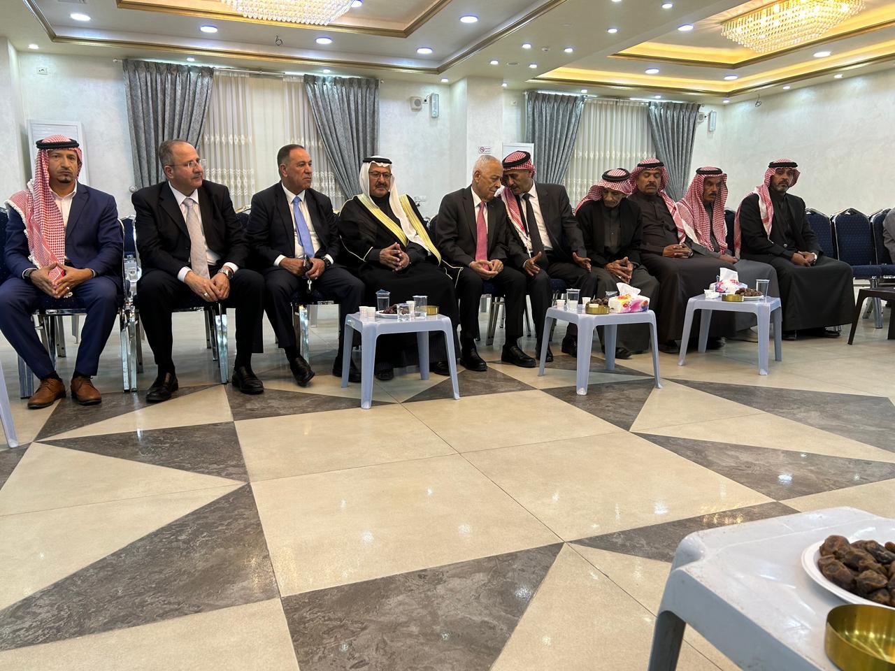 مندوبا عن الملك وولي العهد.... العيسوي يعزي قبيلة الحويطات/ النجادات
