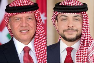 المناصير مهنئًا بعيد الاستقلال: معكم وبكم ماضون