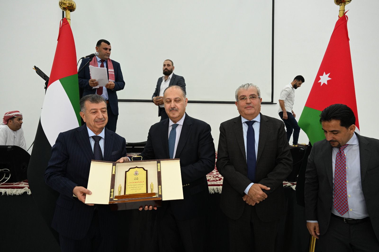 الجمعية الأردنية في أبوظبي تحتفل بعيد الاستقلال الـ78 بحضور نخبة من الشخصيات البارزة