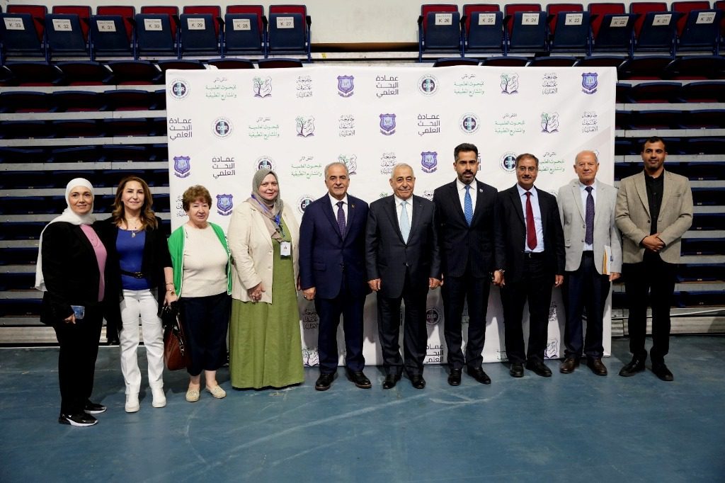 صورة حول : عمان الاهلية تعقد ملتقاها للبحوث العلمية حول الأكاديميا والقطاعات الإنتاجية عمان الاهلية تعقد ملتقاها للبحوث العلمية حول الأكاديميا والقطاعات الإنتاجية