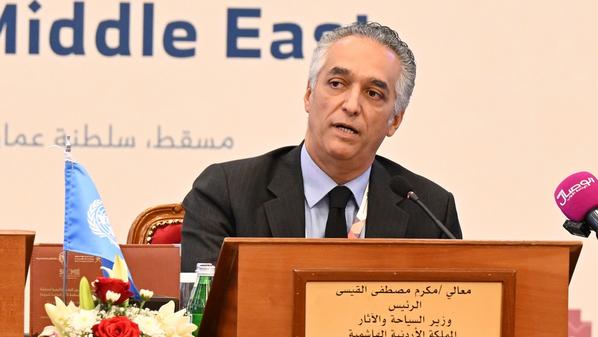 وزير السياحة مكرم القيسي يشارك في اجتماع ال 50 للجنه الإقليمية في مدينة مسقط