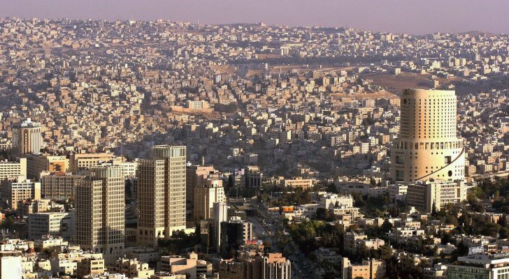 أجواءٌ دافئة فِي أغلب مناطق المملكة وحارة نسبيًا في البحر الميت والعقبة