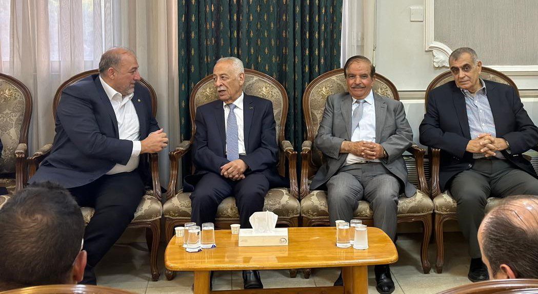 مندوبا عن الملك وولي العهد…العيسوي يعزي آل النعسان وآل القاسم