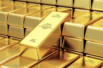 الذهب يرتفع مع تراجع آمال رفع الفائدة الأمريكية