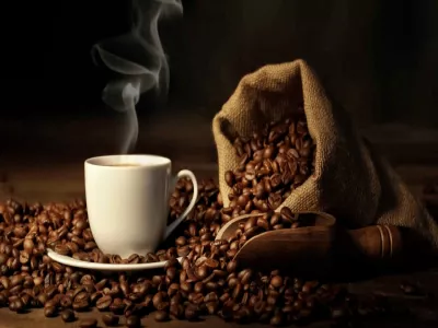 كيف يؤثر احتساء القهوة على قلبك ودماغك؟