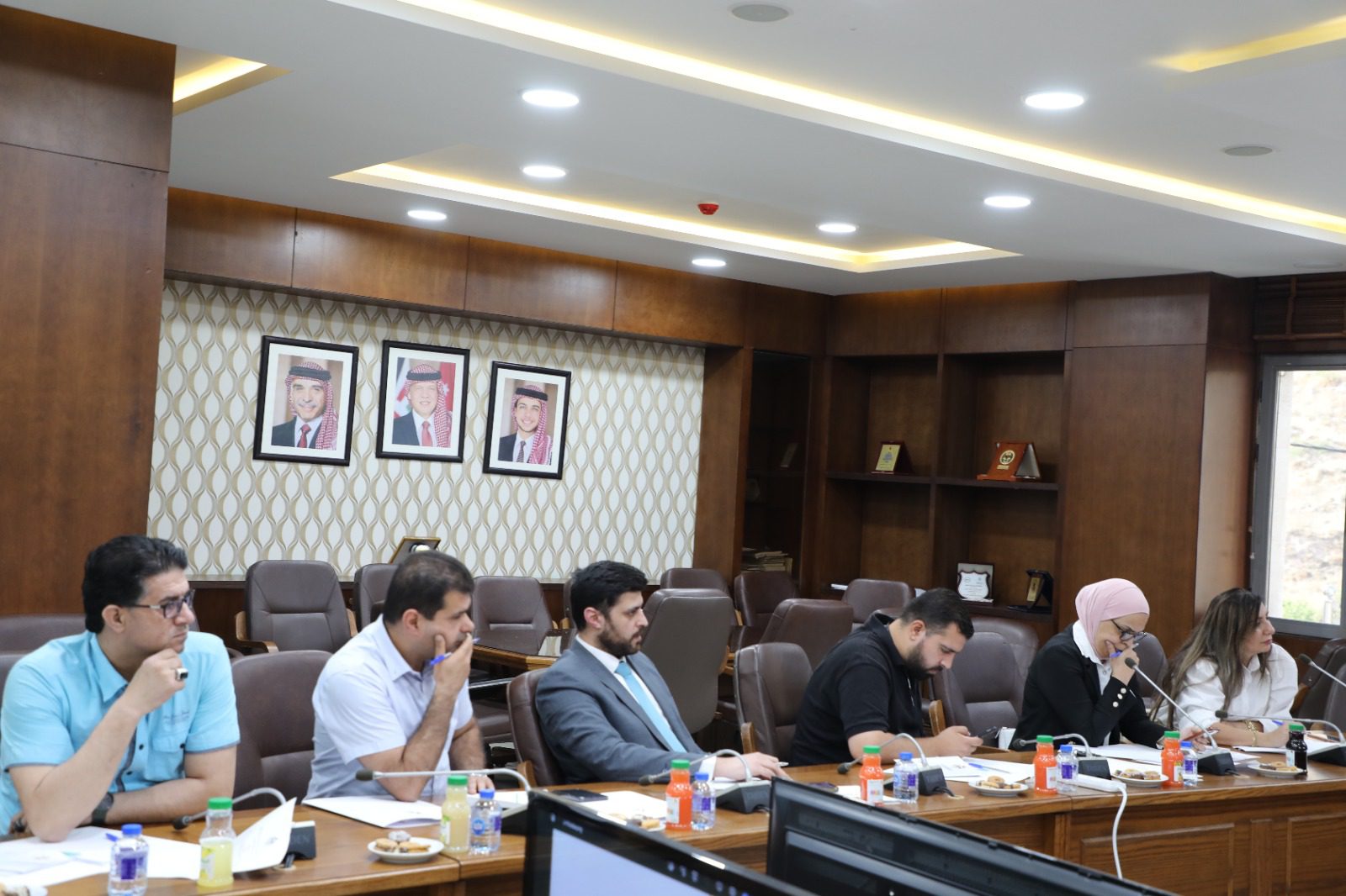 عاجل.. الخريشة: الحكومة تؤمن أن الإعلام شريك وطني ويدعو إلى انتخاب أصحاب البرامج الانتخابية الحقيقية وليس الشعبوية