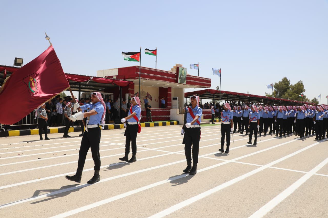 اللواء المعايطة يرعى تخريج مستجدي الأمن العام