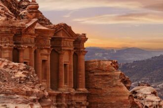 الدخل السياحي للأردن يسجل 2.6 مليار دولار في أول 5 أشهر من 2024 بانخفاض 6.5%