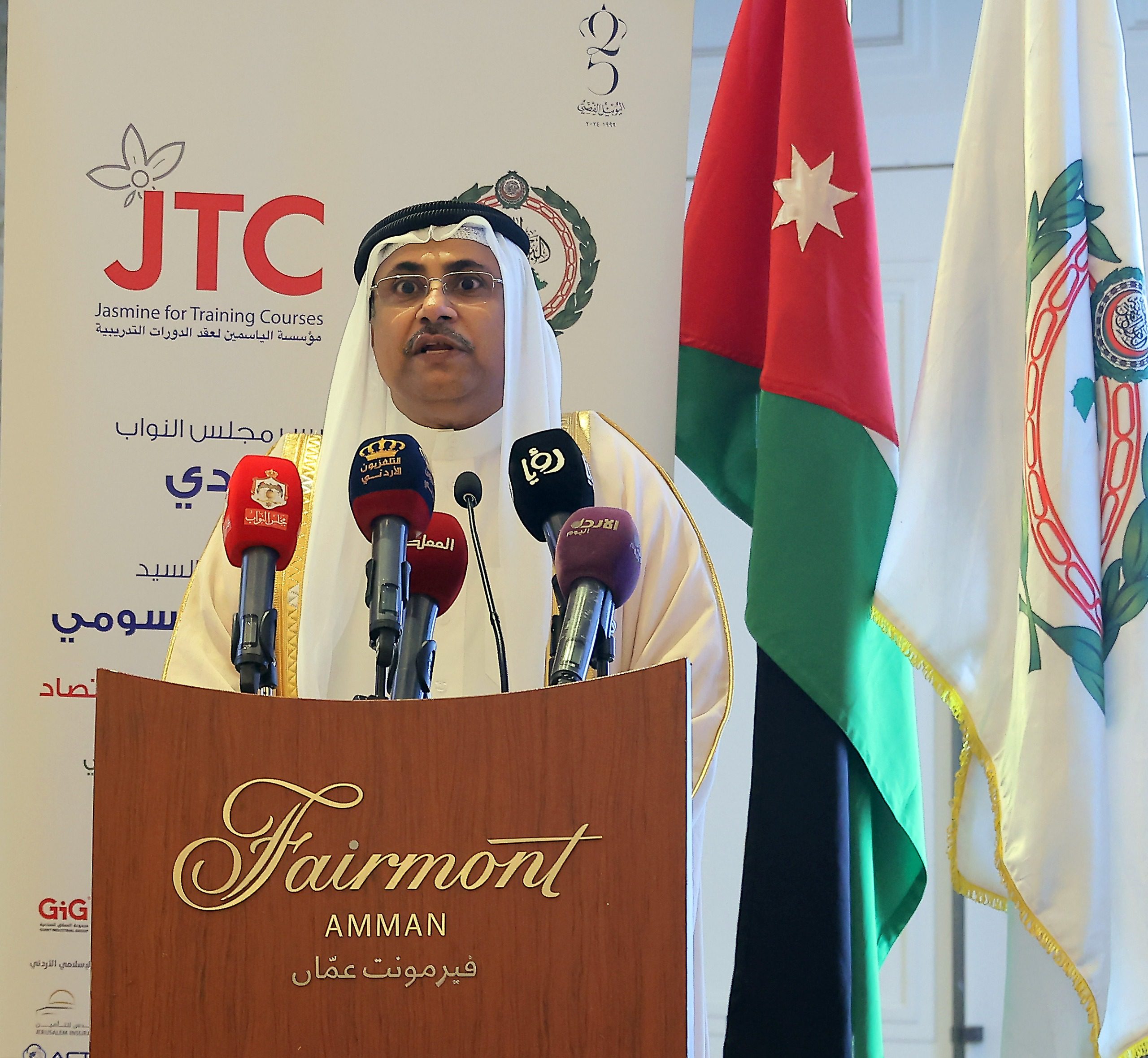 الصفدي يرعى أعمال مؤتمر أثر التكنولوجيا والابتكار في تعزيز نمو الاقتصاد العربي