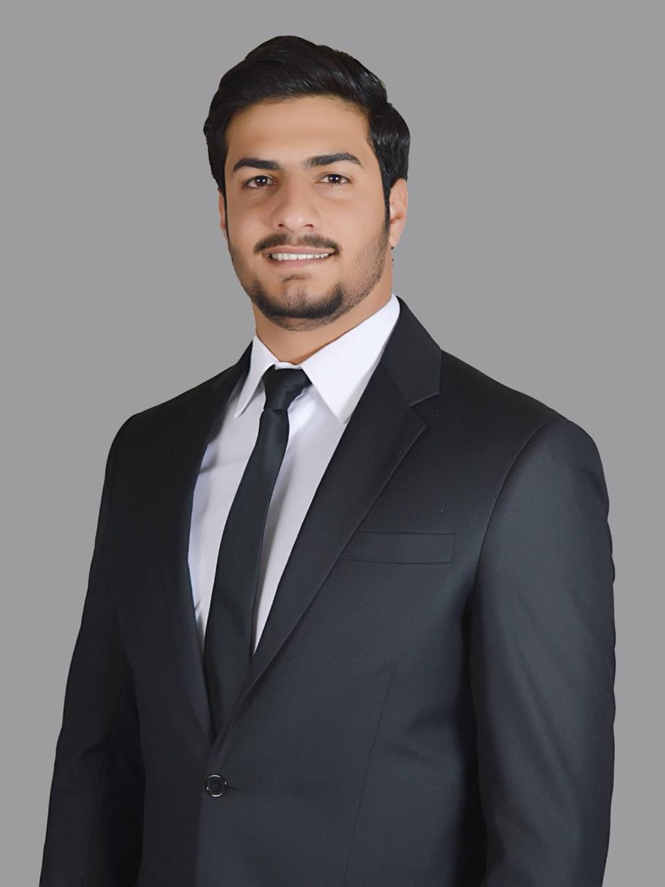 الدكتور مصعب الخوالدة مبارك درجة البكالوريوس في "الطب البشري"