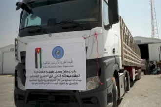 عاجل..70 شاحنة مساعدات تصل إلى شمال قطاع غزة