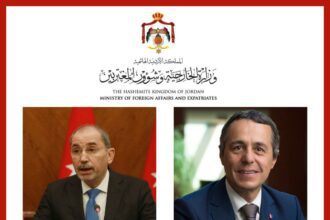 مباحثات هاتفية بين الصفدي وكاسيس حول تطورات غزة