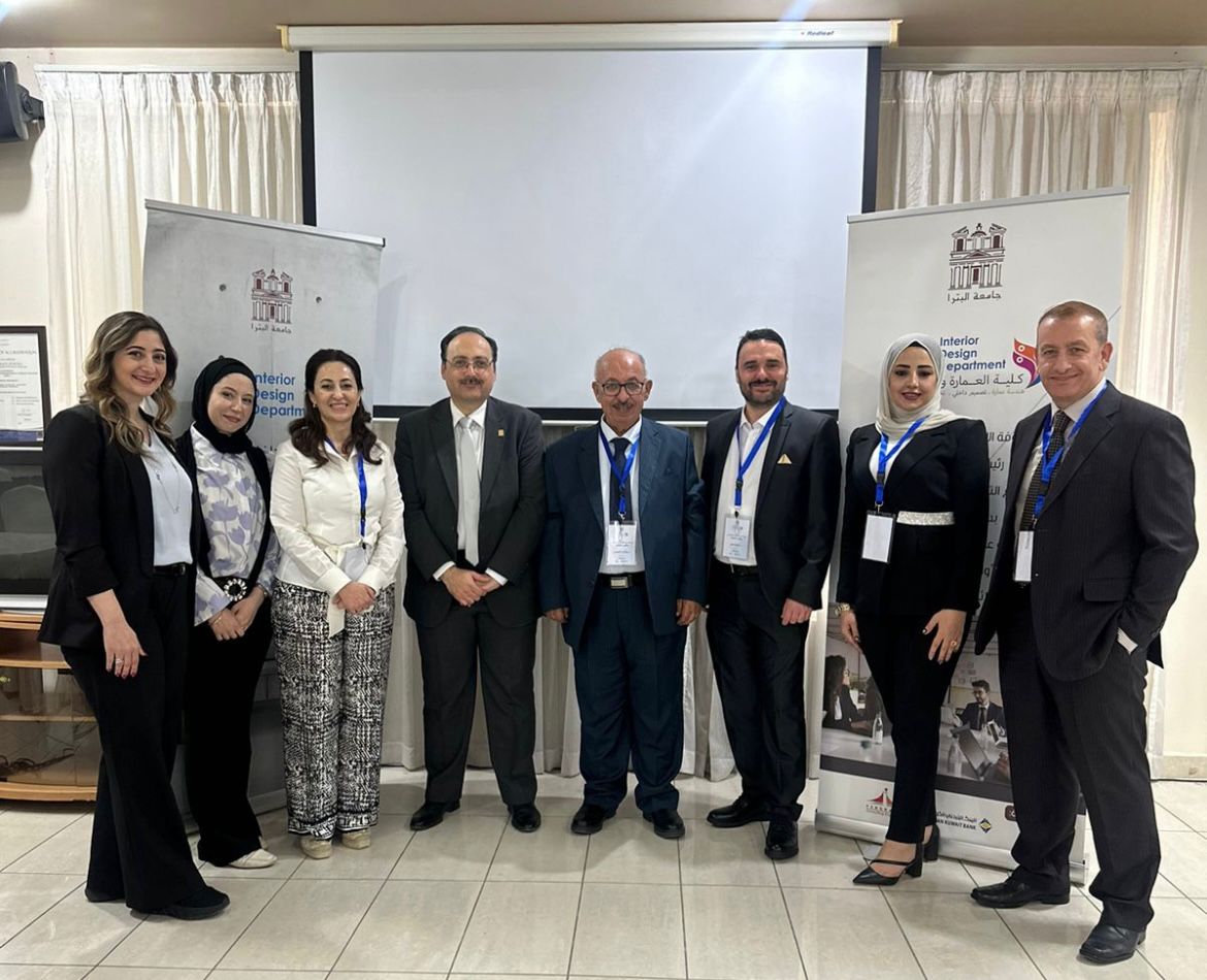 صورة حول : قسم التصميم الداخلي في جامعة البترا يعقد ورشة عمل عن التدريب الميداني قسم التصميم الداخلي في جامعة البترا يعقد ورشة عمل عن التدريب الميداني