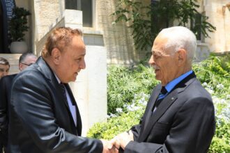 إضاءات عن زيارة بيت الأردنيين
