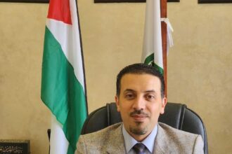 الف مبااارك للدكتور علي عبدالكريم الطعاني الترقية لرتبة بروفيسور