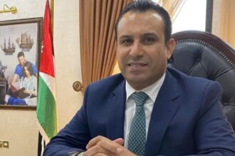 العجارمة ينفي صحة تسريب صور امتحان اللغة العربية