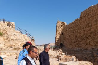 القيسي في جولة تفقدية الى قلعة الكرك